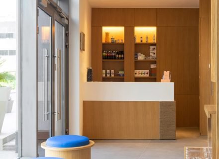 Reception in Modern Vet