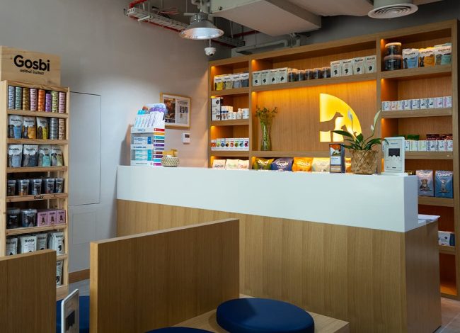 Modern Vet reception